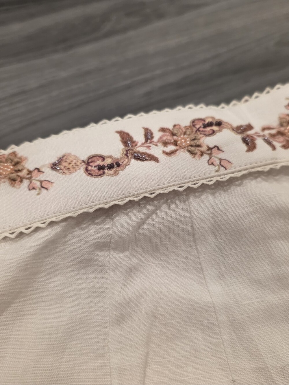 $384 Hemant & Nandita Brown and cream floral print shorts w/belt NWT - Picture 13 of 14